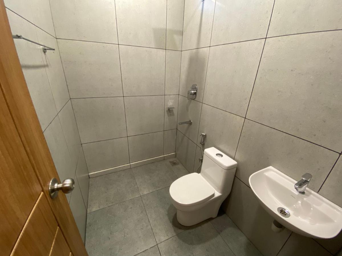 Karippals Inn Kottajam Kültér fotó