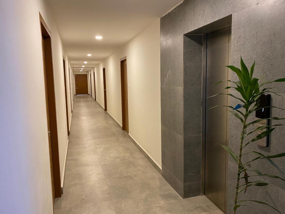 Karippals Inn Kottajam Kültér fotó