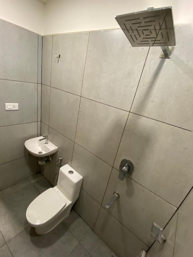 Karippals Inn Kottajam Kültér fotó